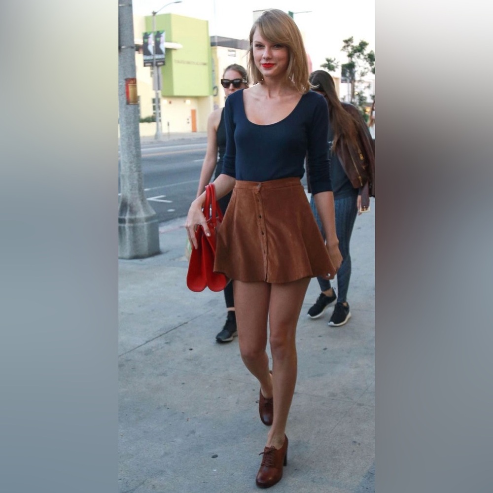 TAYLOR SWIFT Frye Carson Lace-Up Brown Cognac Leather Heeled Oxford Ankle Bootie - Picture 3 of 16